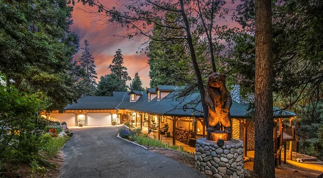 268 Cedarbrook Dr, Twin Peaks, CA 92391