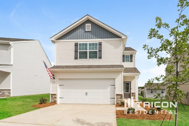 716 Hawley St, Charlotte, NC 28214