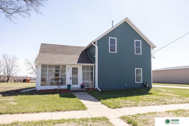 202 E  16th St, York, NE 68467