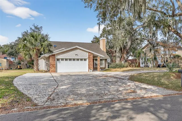 1595 Shady Oak Dr, Kissimmee, FL 34744