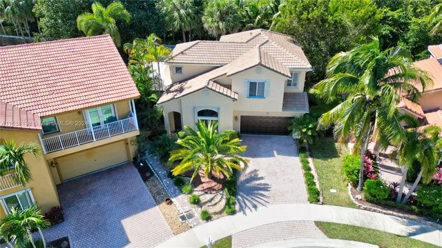 906 NW 127th Ave, Coral Springs, FL 33071