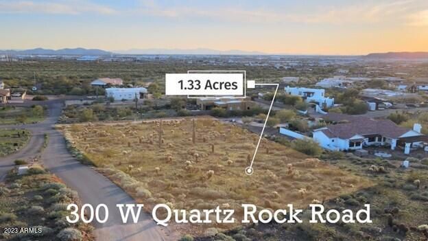 300 W  Quartz Rock Rd, Phoenix, AZ 85085