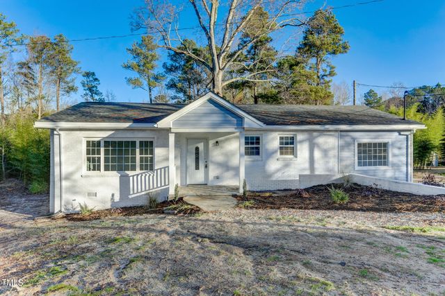 4921 Universal Dr, Wake Forest, NC 27587