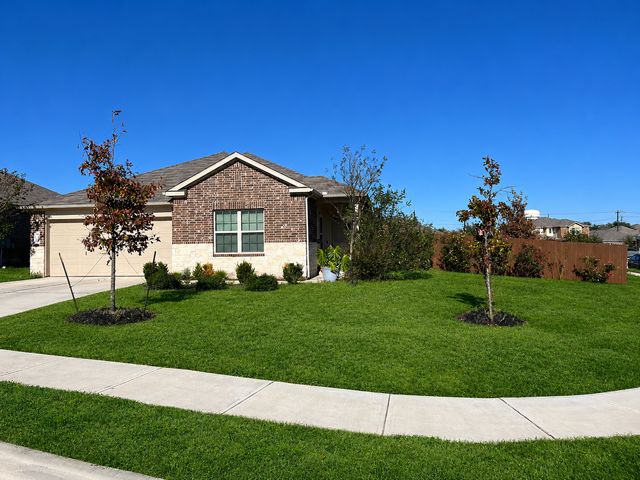 251 Moon Stone Trl, Buda, TX 78610