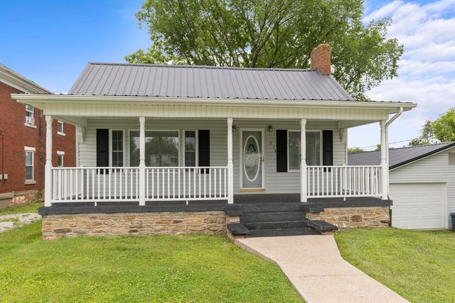 719 Stanford St, Science Hill, KY 42553