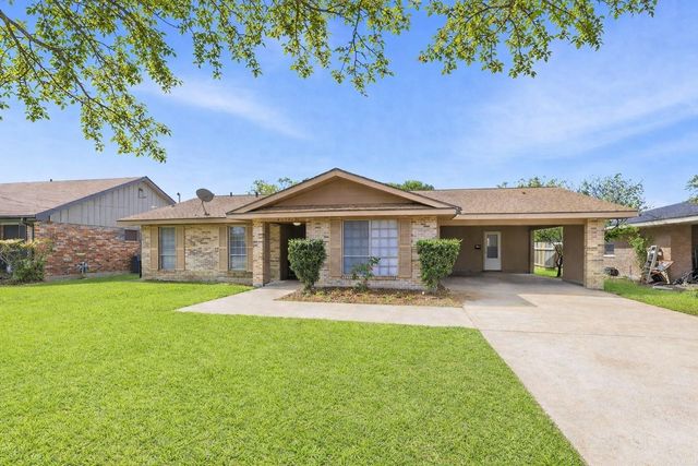 2330 17th St, Lake Charles, LA 70601