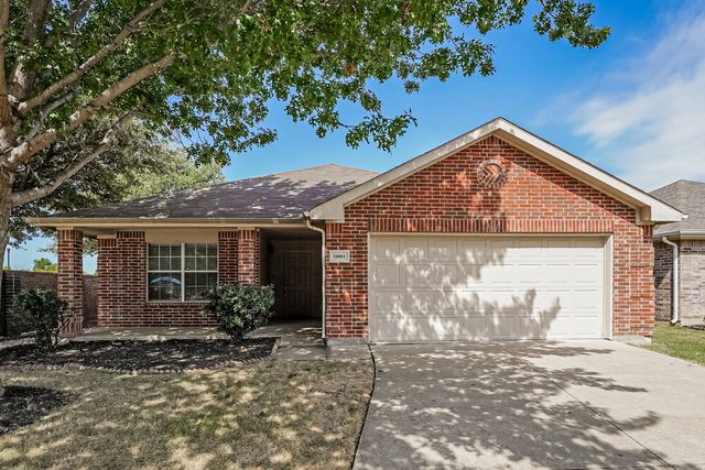 10001 Chrysalis Dr, Fort Worth, TX 76131