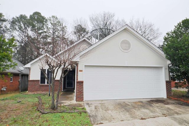 570 Albany St, Tupelo, MS 38801