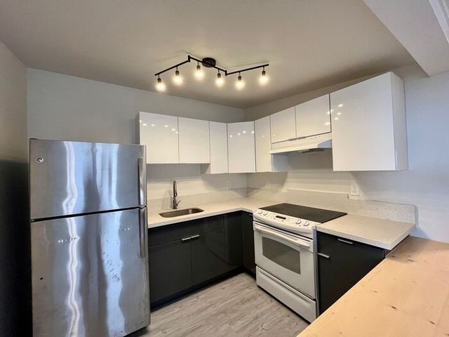 92-526 Pilipono St #B, Kapolei, HI 96707