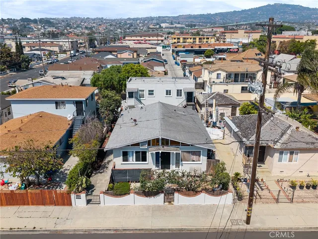 1625 S  Mesa St, San Pedro, CA 90731