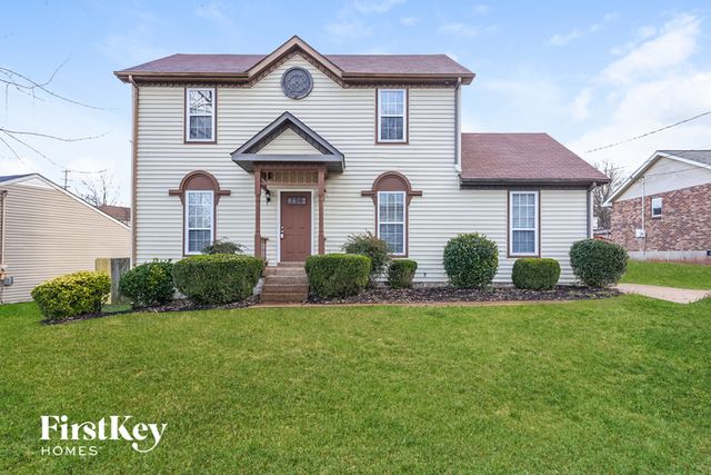 1013 Carriage Way Ct, Hermitage, TN 37076