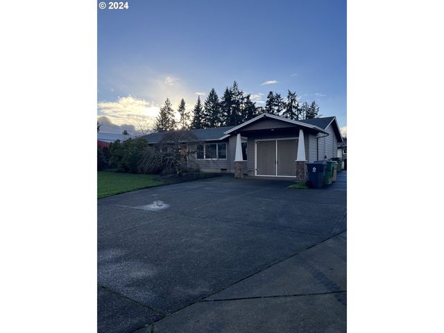 27827 SW Grahams Ferry Rd, Sherwood, OR 97140
