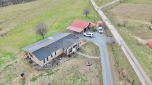 355 Clover Hill Rd, Ewing, KY 41039