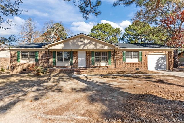 4418 Spinel Dr, Fayetteville, NC 28311