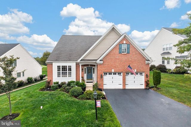 199 Masters Dr, Pottstown, PA 19464