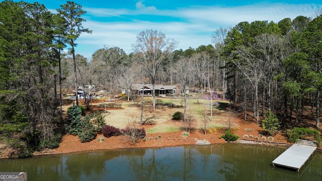 223 Rising Star Rd, Fayetteville, GA 30215