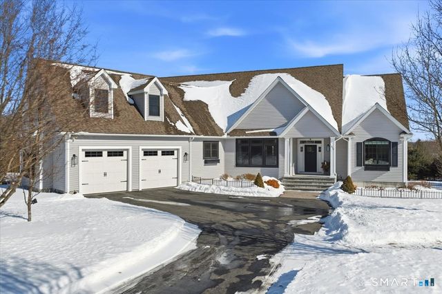 839 Wrights Crossing Road, Pomfret Center, CT 06259