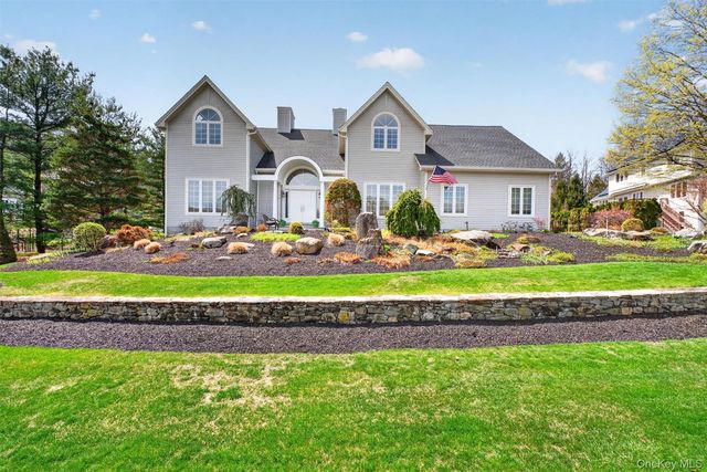 75 Kensington Lane, Yorktown Heights, NY 10598