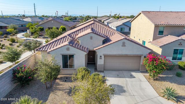 6952 W GOLDEN Lane, Peoria, AZ 85345