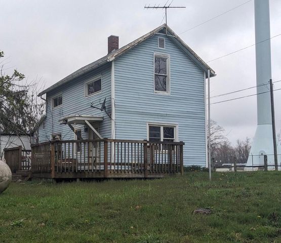 1 Squires St, Chesterville, OH 43317