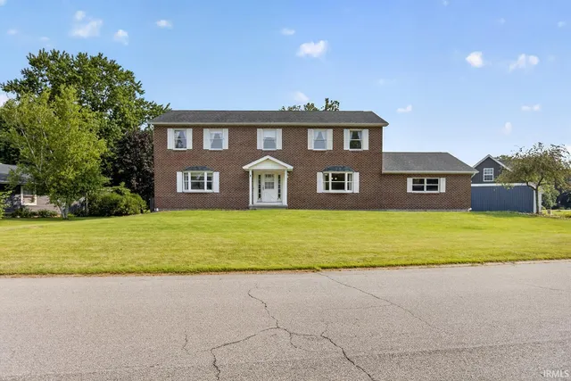 4625 N  615 W, Huntington, IN 46750