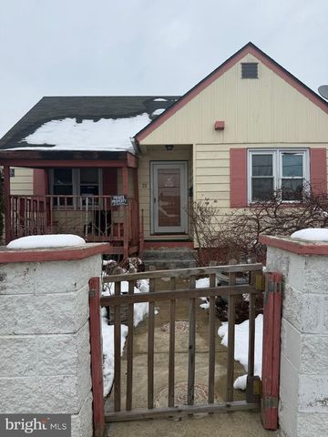 28 W  Almond St, Vineland, NJ 08360