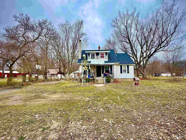 9115 Summerfield Rd, Temperance, MI 48182
