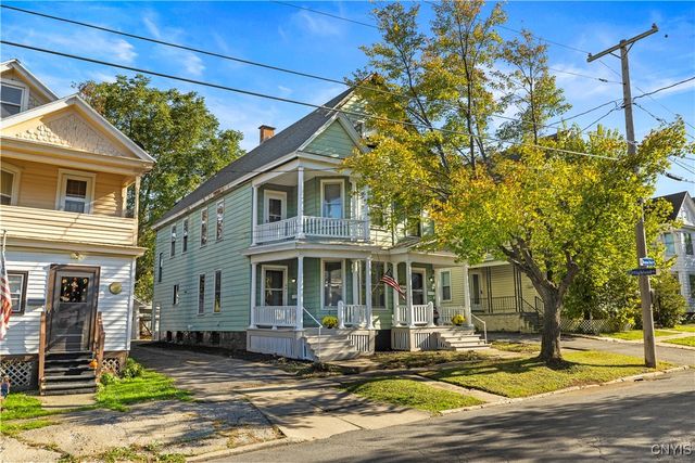 941 Brayton Park Pl, Utica, NY 13502