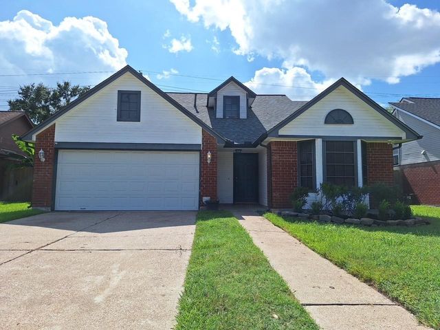 7315 Livery Ln, Cypress, TX 77433