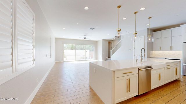 23190 N  74th Pl, Scottsdale, AZ 85255