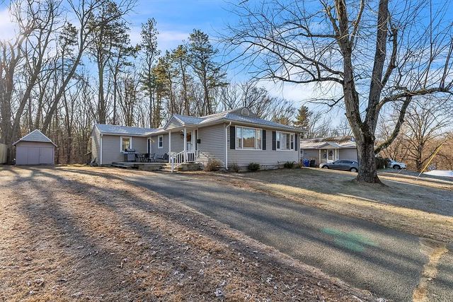 45 Gail St #A, Springfield, MA 01108