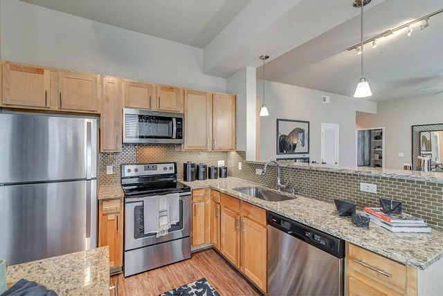 12531 W  Highway 71 #2112, Austin, TX 78738