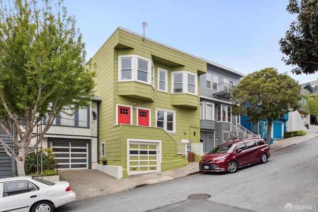 122-124 Banks St, San Francisco, CA 94110