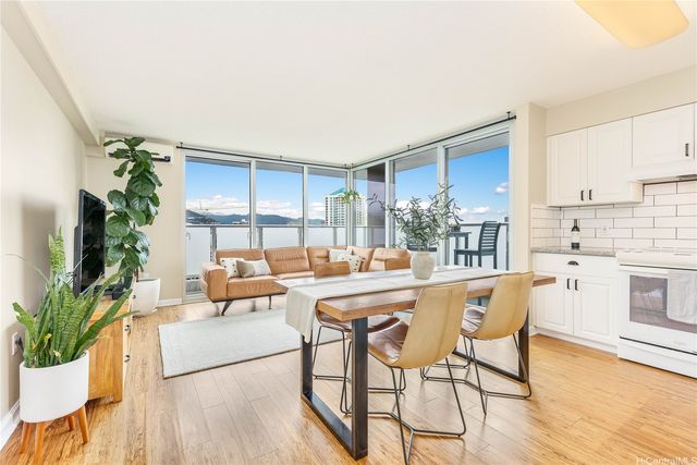 801 South St #3129, Honolulu, HI 96813
