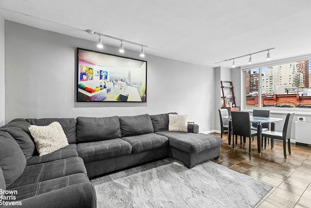 301 E  78th St #7E, New York, NY 10075