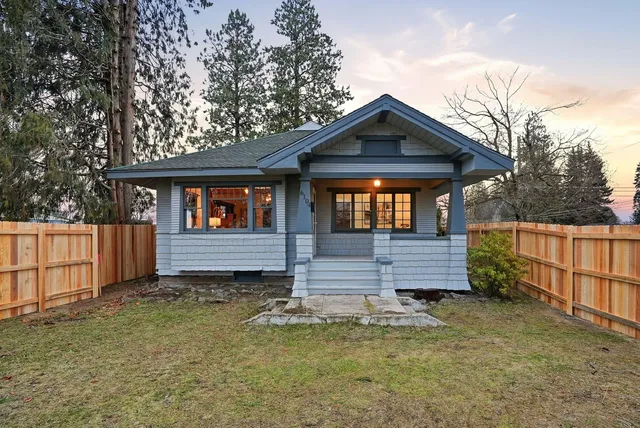 6104 N  Stevens St, Spokane, WA 99205