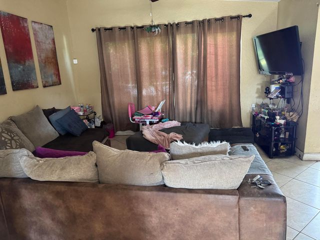 3630 SW 40th Street, Hollywood, FL 33023