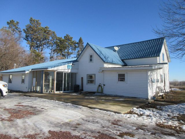 80685 490th Ave, Lakefield, MN 56150