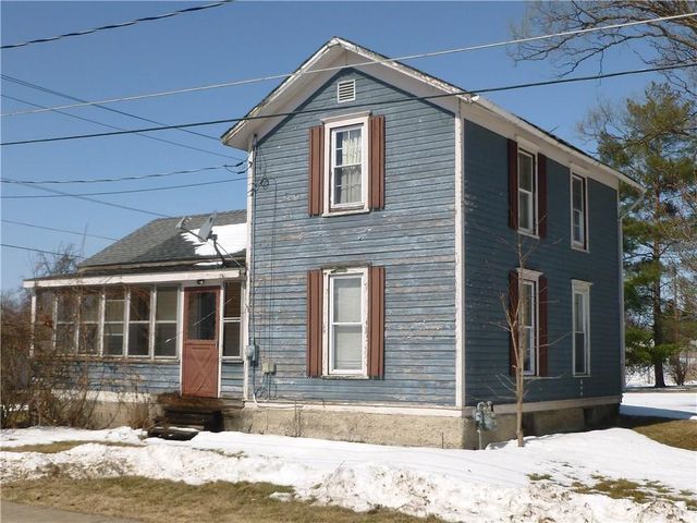 82 Bigelow Ave, Dundee, NY 14837