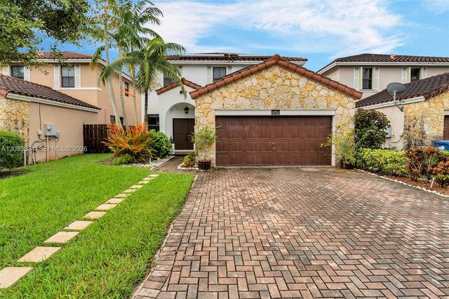 9770 NW 10th St, Miami, FL 33172