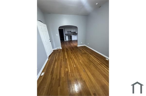 6229 S  Justine St #1, Chicago, IL 60636