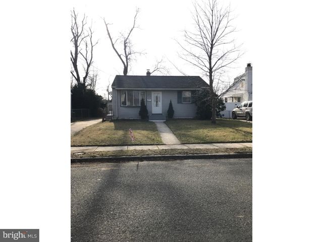 424 10th Ave, Lindenwold, NJ 08021