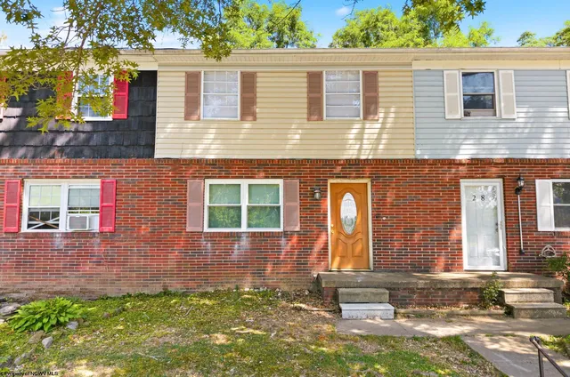 27 Marcus Dr, Morgantown, WV 26501