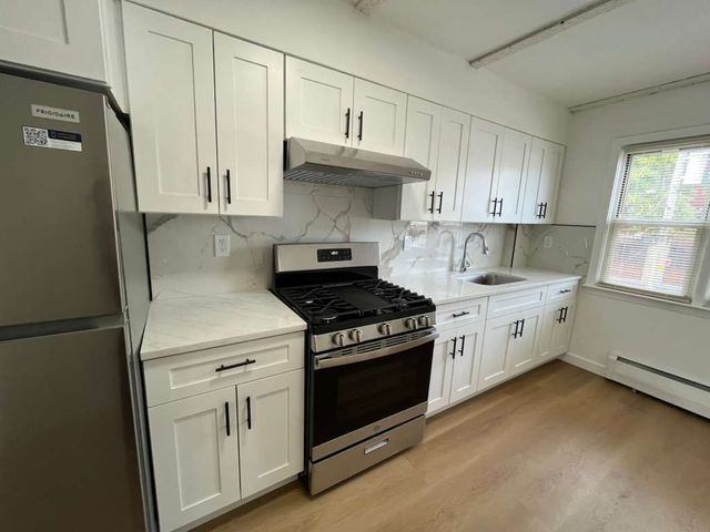 Address Not Disclosed, Ozone Park, NY 11416