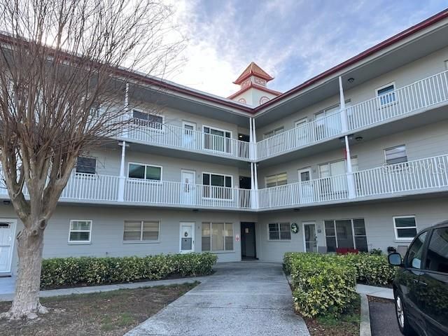 2261 Swedish Dr #51, Clearwater, FL 33763