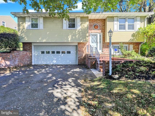 4001 Circle Ave, Reading, PA 19606
