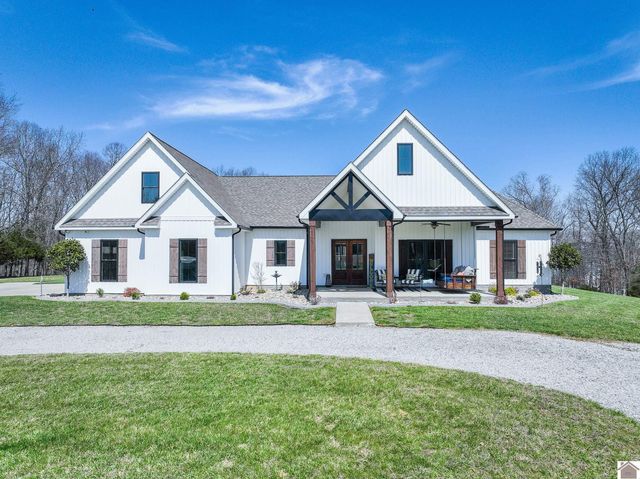 575 Forest Rd, Benton, KY 42025
