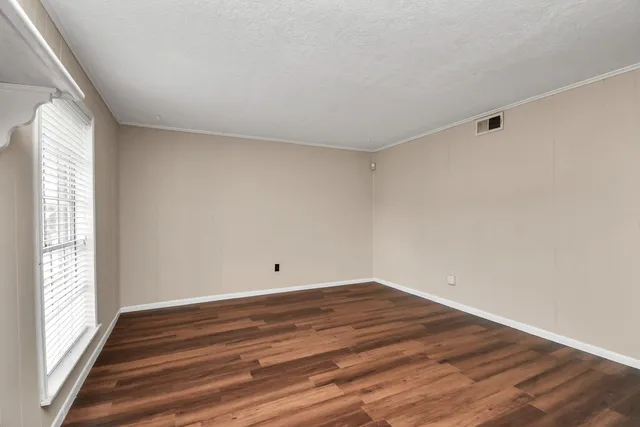 203 Kirkaldy Dr, Houston, TX 77015