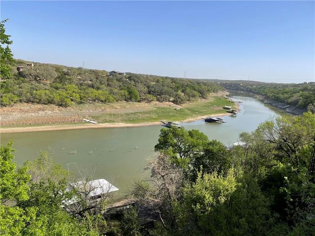 2714 S  Pace Bend Rd, Spicewood, TX 78669