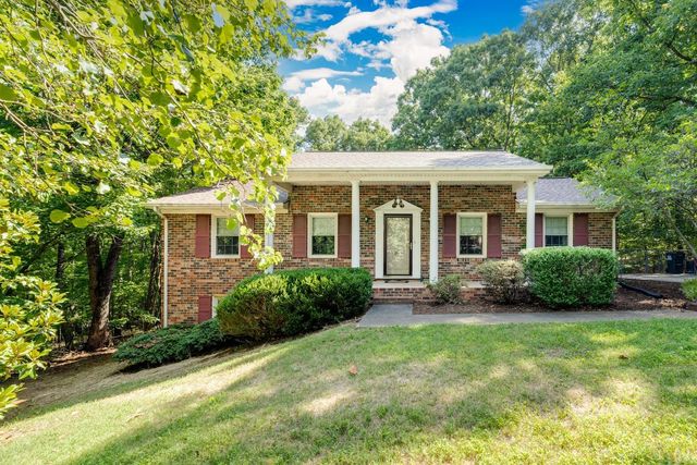 247 Clearview Cir, Rustburg, VA 24588
